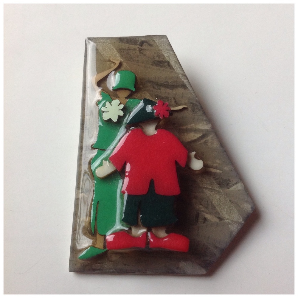 VINTAGE PIN
